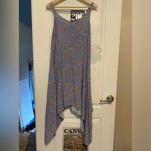 Robert Louis size XL Fairy cut wildflower dress w/adjustable straps